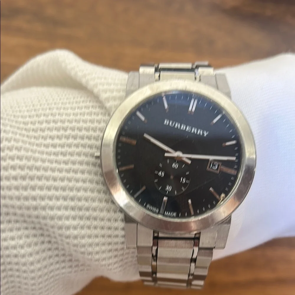 Burberry Silver and Black Men's Watch - Picture 1 of 6